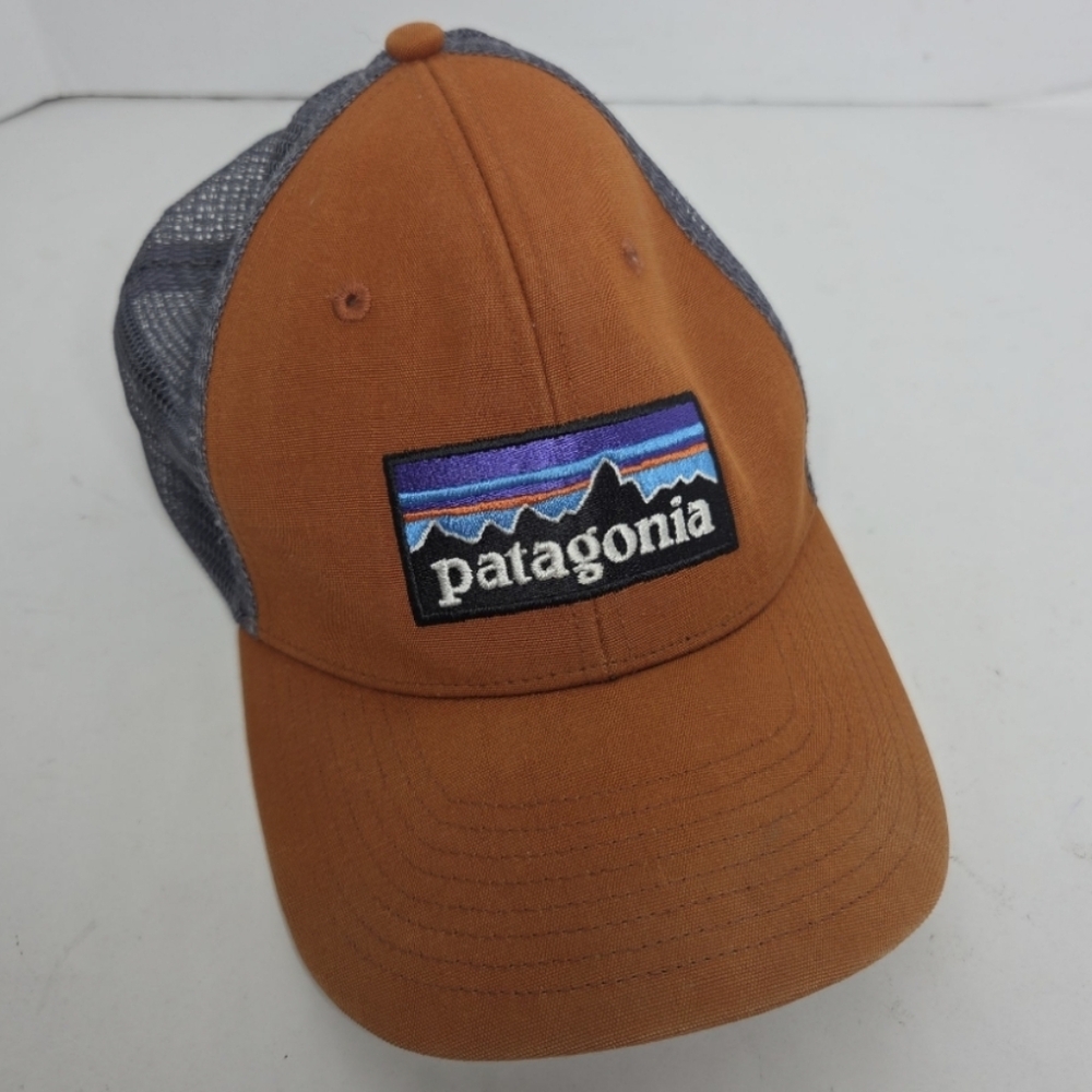 Patagonia Men's Snap Back Rust Trucker Hat Ball Cap One Size - Picture 1 of 6